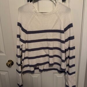 NWT Jessica Simpson Women’s Sweater